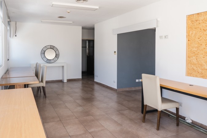 Moreno Oficina Terraza