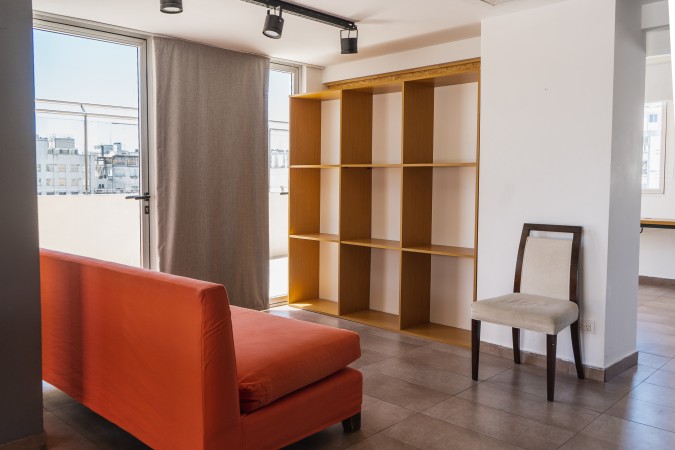 Moreno Oficina Terraza