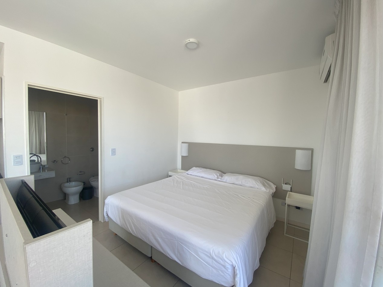 Departamento Amoblado en Congreso - Monoambiente Grande con doble Balcon. 