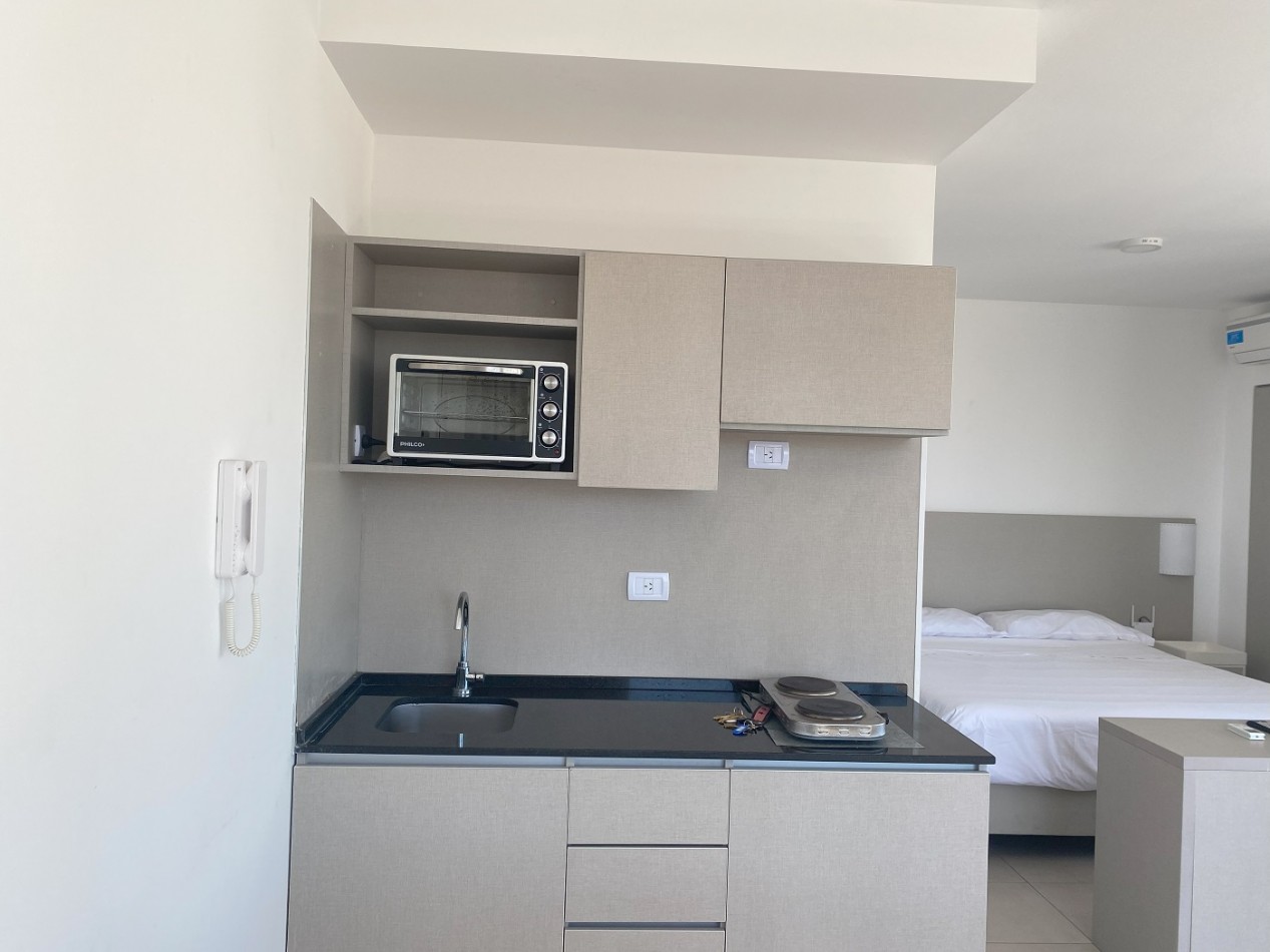 Departamento Amoblado en Congreso - Monoambiente Grande con doble Balcon. 