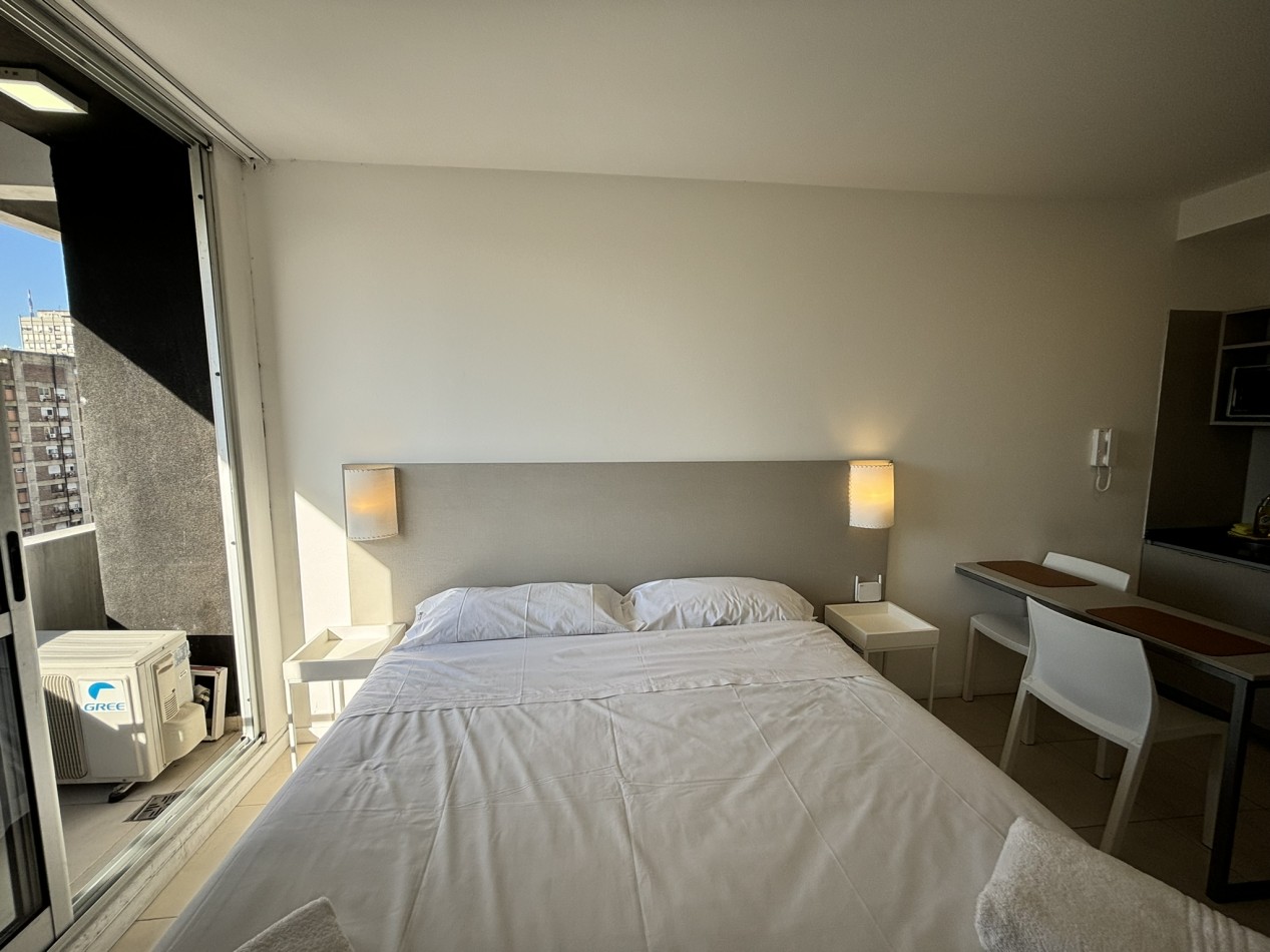 Departamento Amoblado en Congreso - Monoambiente mediano.