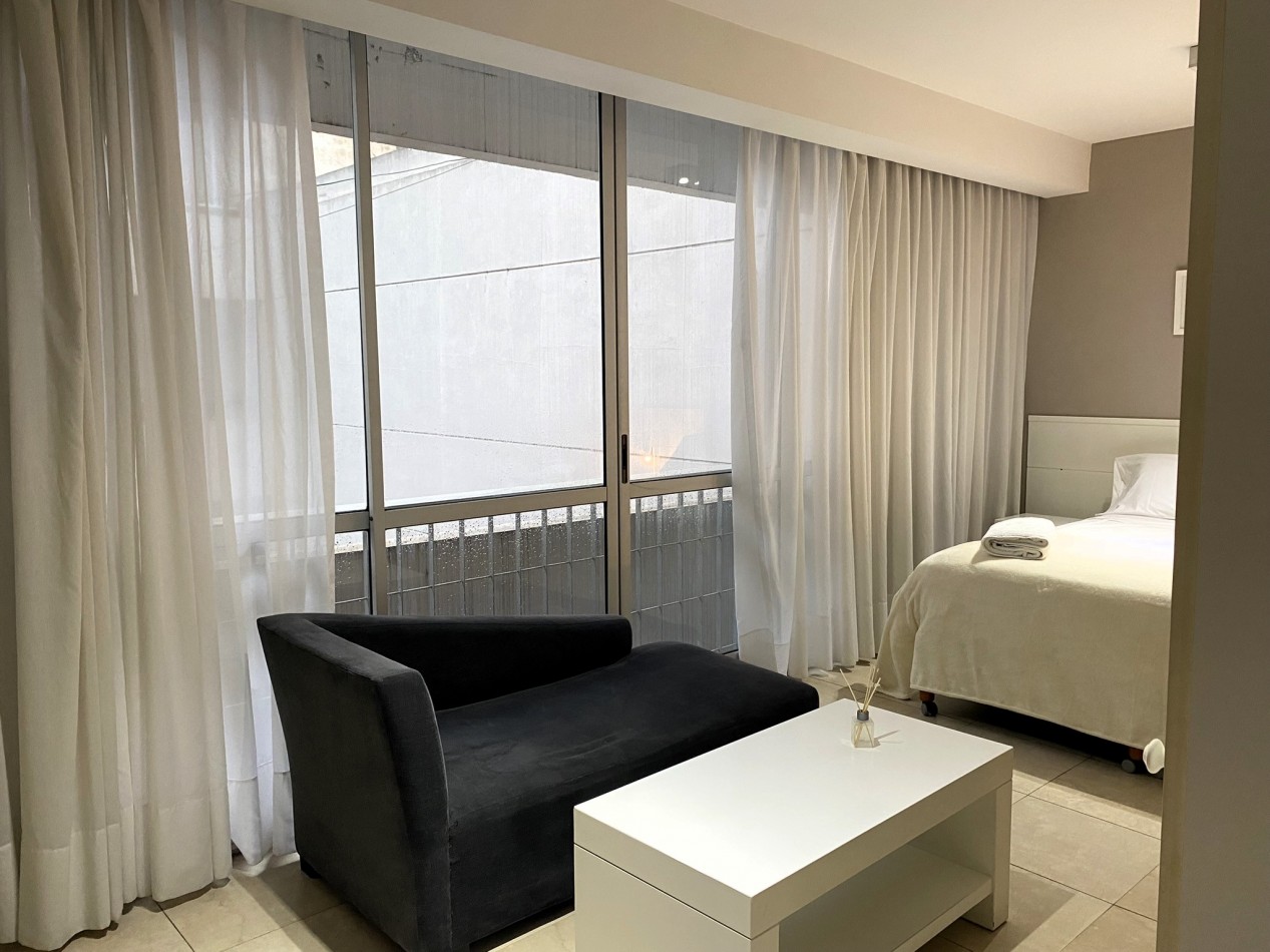 Departamento Amoblado - Riva 35