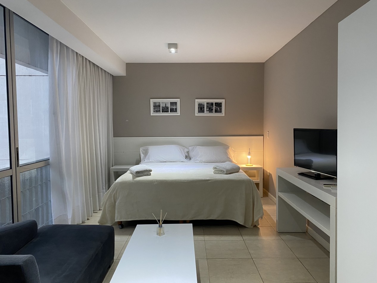 Departamento Amoblado - Riva 35