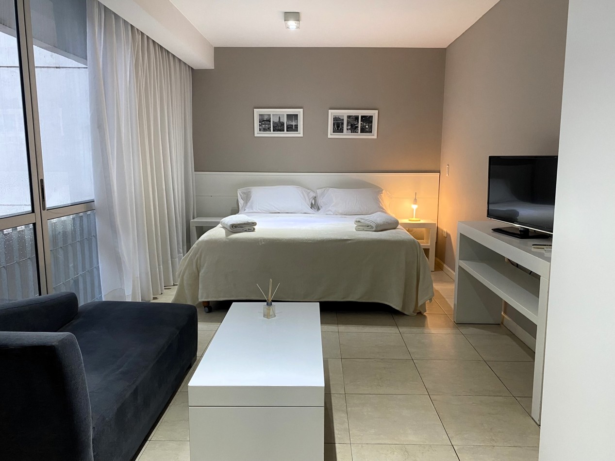 Departamento Amoblado - Riva 35