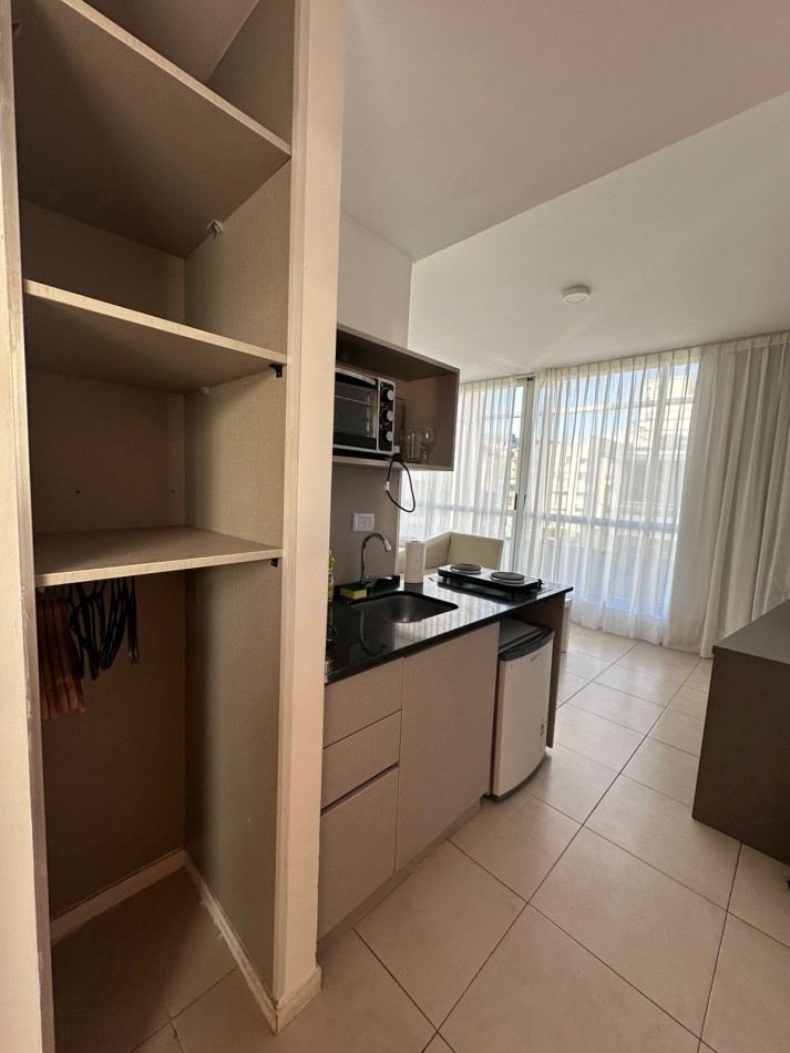 Departamento Amoblado - Balcarce 711 -