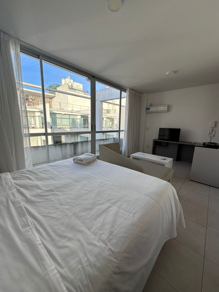 Departamento Amoblado - Balcarce 711 -